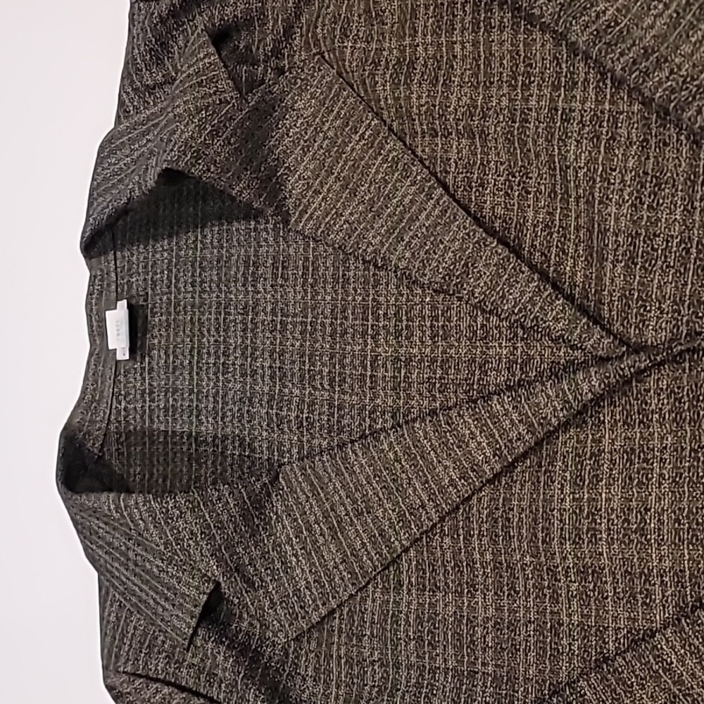 Modern Essential Square Cut Androgynous Boyfriend… - image 6